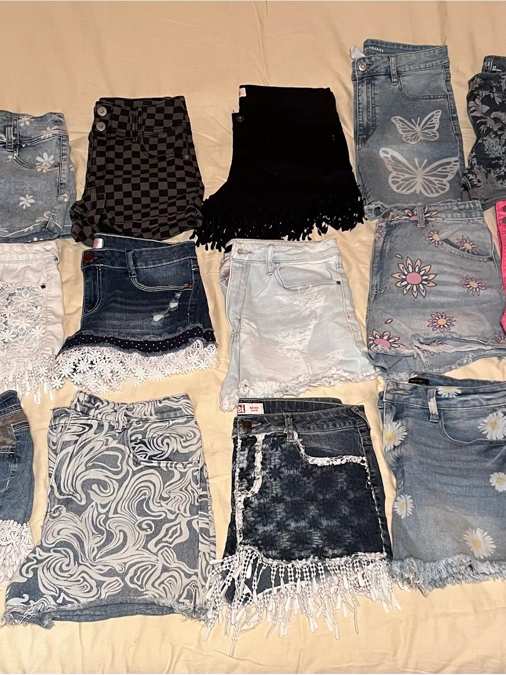 Size 11/12 denim shorts. 15 pair